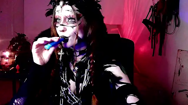 EmpressMorrigan online show from 01-13-26, 01:26