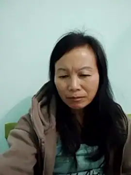 Lili-123k online show from 12-18-25, 08:45