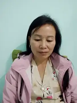 Lili-123k online show from 12-15-25, 11:38