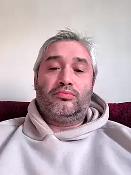 Olomoucak1982 online show from 01-19-26, 02:54