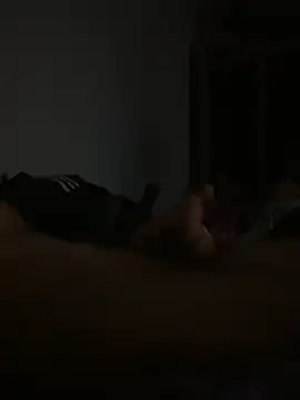 thongtrieu0183 online show from 02-10-26, 08:08