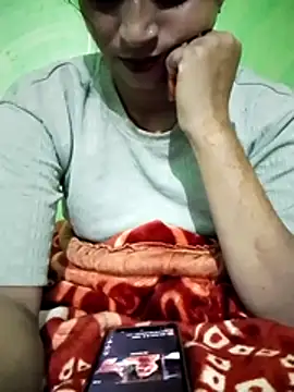 Snapshot of Chetna_sharma chatting on 12-02-25, 10:28 Chetna sharma online show from 12-02-25, 10:28