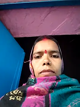 Snapshot of Chetna_sharma chatting on 01-08-26, 11:38 Chetna sharma online show from 01-08-26, 11:38