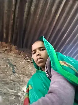 Snapshot of Chetna_sharma chatting on 12-22-25, 03:28 Chetna sharma online show from 12-22-25, 03:28