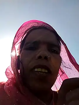 Snapshot of Chetna_sharma chatting on 02-08-26, 05:27 Chetna sharma online show from 02-08-26, 05:27