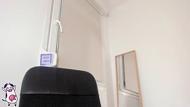 cailynhot2 online show from 03-06-26, 06:52