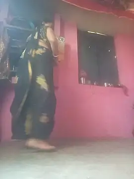 Snapshot of Your-shreya143 chatting on 06-09-26, 04:46 Your-shreya143 online show from 06-09-26, 04:46