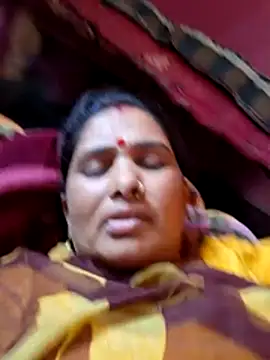 Snapshot of Your-shreya143 chatting on 05-21-26, 06:11 Your-shreya143 online show from 05-21-26, 06:11