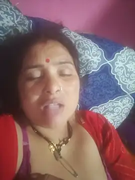 Snapshot of Your-shreya143 chatting on 07-13-26, 10:42 Your-shreya143 online show from 07-13-26, 10:42