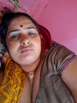 Snapshot of Your-shreya143 chatting on 06-01-26, 09:09 Your-shreya143 online show from 06-01-26, 09:09