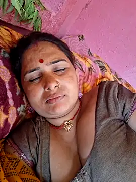 Snapshot of Your-shreya143 chatting on 05-30-26, 08:53 Your-shreya143 online show from 05-30-26, 08:53