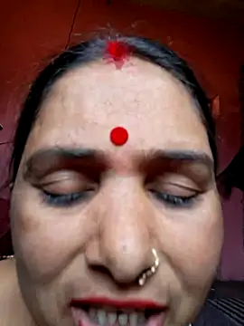 Snapshot of Your-shreya143 chatting on 05-09-26, 06:39 Your-shreya143 online show from 05-09-26, 06:39