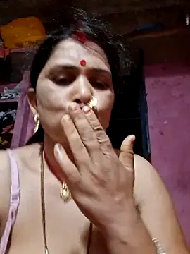 Snapshot of Your-shreya143 chatting on 05-16-26, 09:14 Your-shreya143 online show from 05-16-26, 09:14