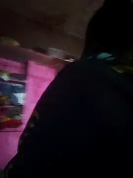 Your-shreya143 online show from 04-01-26, 08:39