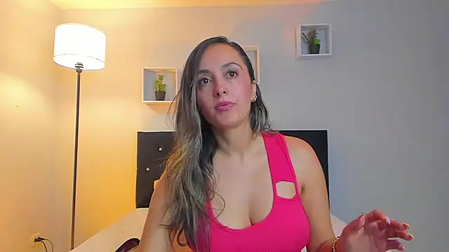 Victoria Rose  online show from 07-10-26, 07:58