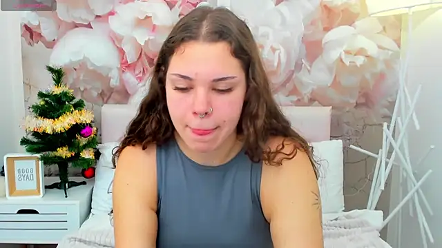 MartaRey online show from 12-19-25, 06:38