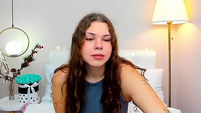 MartaRey online show from 12-18-25, 06:29