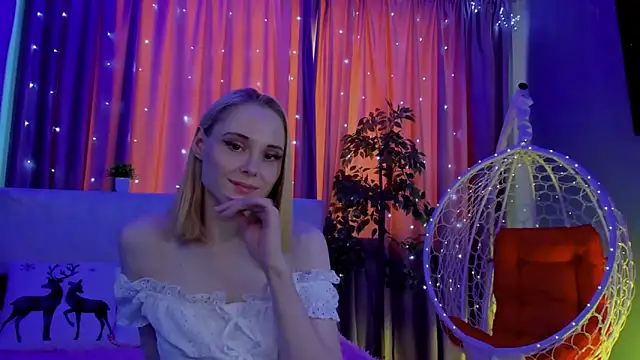 Snapshot of Gina_Gina_love chatting on 02-20-26, 06:26 Gina Gina love online show from 02-20-26, 06:26