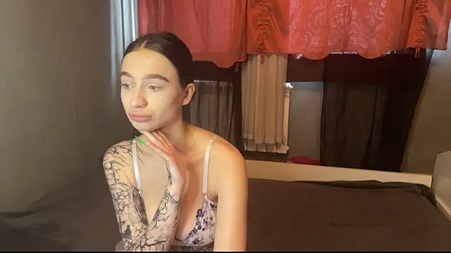 imChatty Alice online show from 07-19-26, 06:00