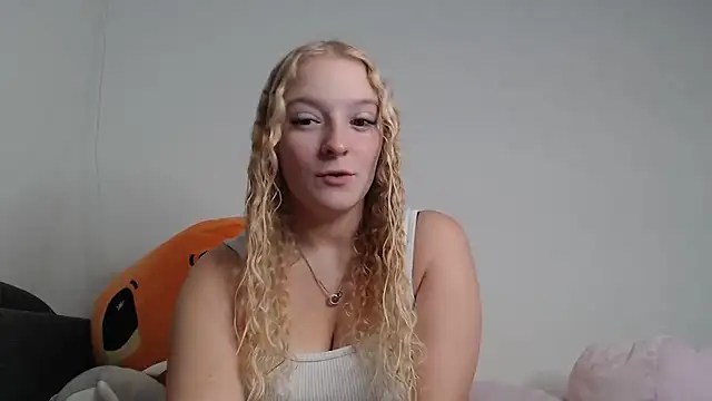 Sophie cute06 online show from 12-22-25, 08:36