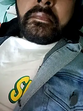 Snapshot of samsexjuice chatting on 01-17-26, 10:41 samsexjuice online show from 01-17-26, 10:41