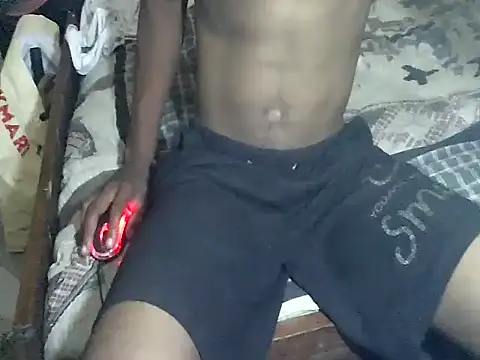 Snapshot of hotmaster_bbc chatting on 12-16-25, 02:32 hotmaster bbc online show from 12-16-25, 02:32