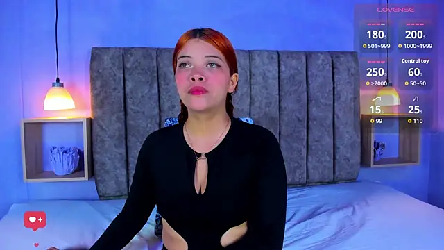 RousseVyxen online show from 01-06-26, 07:18