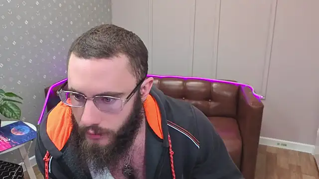 Ant Power online show from 12-20-25, 05:27