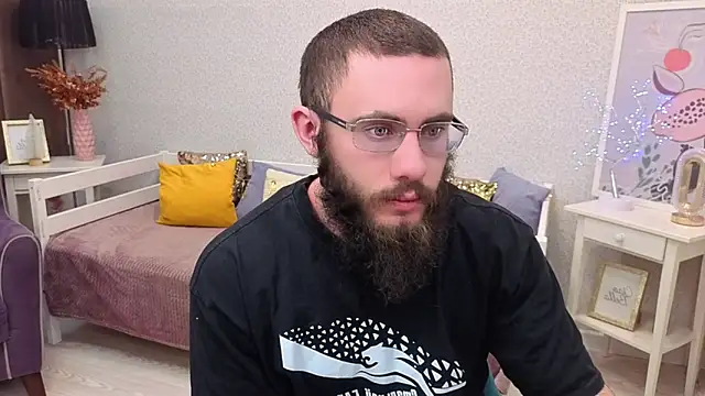 Ant Power online show from 12-18-25, 05:23