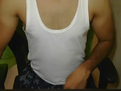 Snapshot of Michal_Fransis chatting on 04-25-26, 07:11 Michal Fransis online show from 04-25-26, 07:11