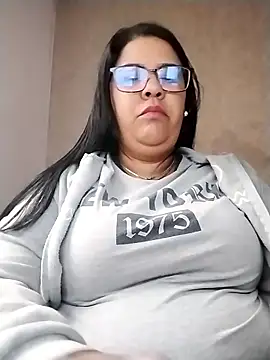 Snapshot of Carameloswing1 chatting on 01-10-26, 12:55 Carameloswing1 online show from 01-10-26, 12:55