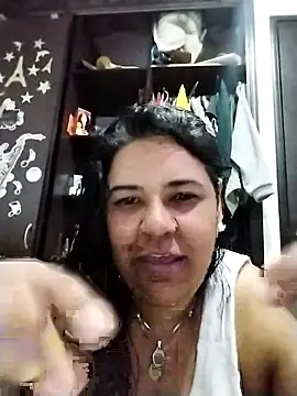 Snapshot of Carameloswing1 chatting on 12-19-25, 11:40 Carameloswing1 online show from 12-19-25, 11:40