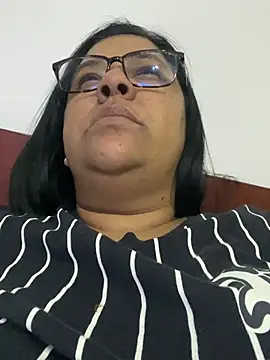 Snapshot of Carameloswing1 chatting on 06-14-26, 12:07 Carameloswing1 online show from 06-14-26, 12:07