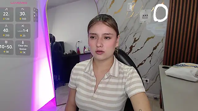 Snapshot of Diamond_juliana chatting on 03-03-26, 03:13 Diamond juliana online show from 03-03-26, 03:13