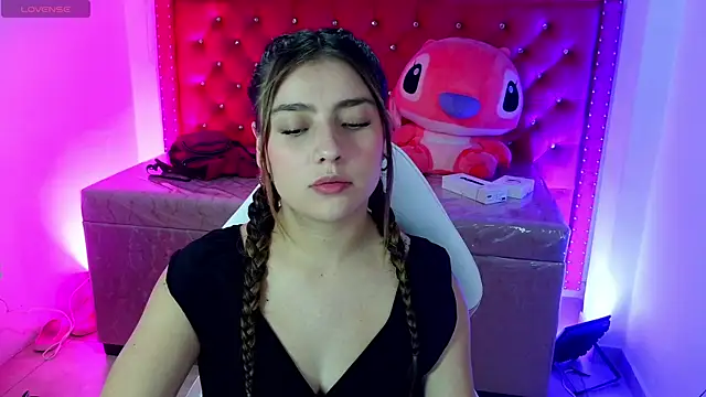 Snapshot of Diamond_juliana chatting on 05-26-26, 03:15 Diamond juliana online show from 05-26-26, 03:15
