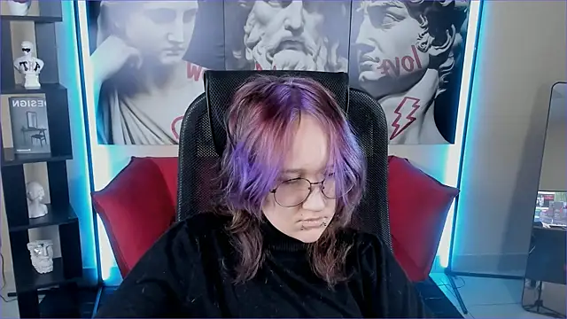 Sylvia Reed online show from 12-20-25, 07:11