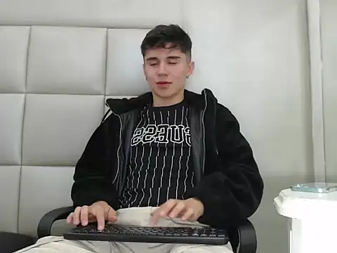 JuanGomm online show from 01-15-26, 07:50