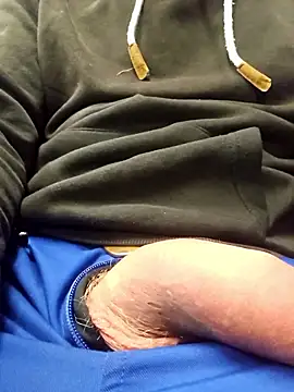 maaly1983 online show from 12-16-25, 02:54