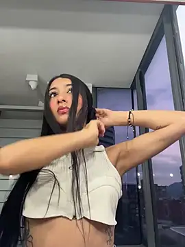 Snapshot of lya__brown chatting on 03-27-26, 11:11 lya brown online show from 03-27-26, 11:11