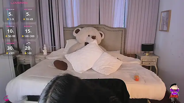 Snapshot of lya__brown chatting on 03-12-26, 11:25 lya brown online show from 03-12-26, 11:25