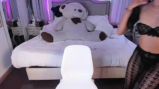 Snapshot of lya__brown chatting on 03-03-26, 12:23 lya brown online show from 03-03-26, 12:23