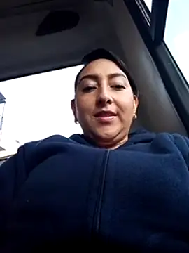 Snapshot of Valeria_montana_ chatting on 01-19-26, 11:14 Valeria montana online show from 01-19-26, 11:14