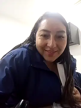 Snapshot of Valeria_montana_ chatting on 03-12-26, 12:20 Valeria montana online show from 03-12-26, 12:20