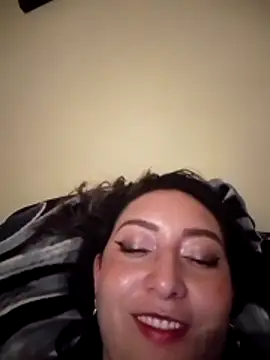 Snapshot of Valeria_montana_ chatting on 03-08-26, 02:04 Valeria montana online show from 03-08-26, 02:04