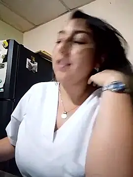 Snapshot of Valeria_montana_ chatting on 02-25-26, 12:55 Valeria montana online show from 02-25-26, 12:55