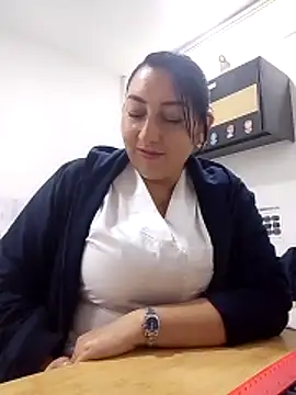 Snapshot of Valeria_montana_ chatting on 03-03-26, 12:01 Valeria montana online show from 03-03-26, 12:01