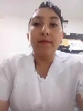 Snapshot of Valeria_montana_ chatting on 06-02-26, 04:07 Valeria montana online show from 06-02-26, 04:07