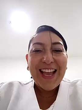 Snapshot of Valeria_montana_ chatting on 02-25-26, 01:00 Valeria montana online show from 02-25-26, 01:00