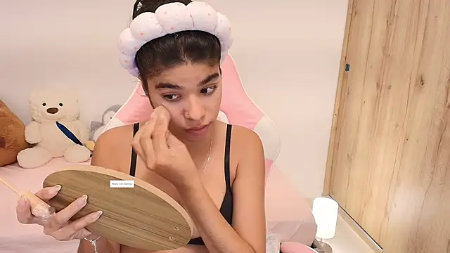 phia carter online show from 04-17-26, 02:14