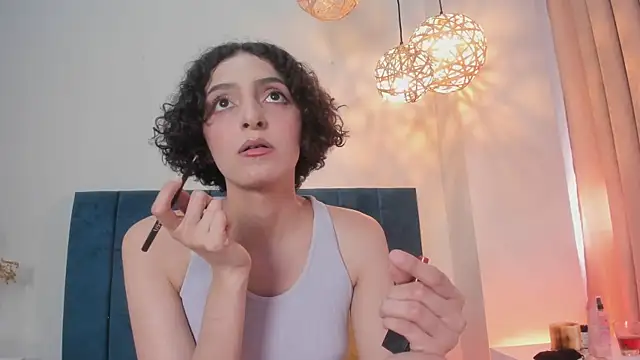 LyraVendrell online show from 04-02-26, 07:20